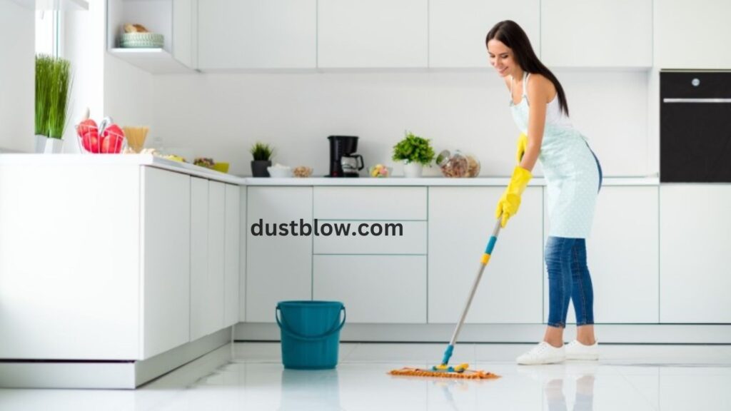 What are Some Quick Cleaning Tips for Busy People?